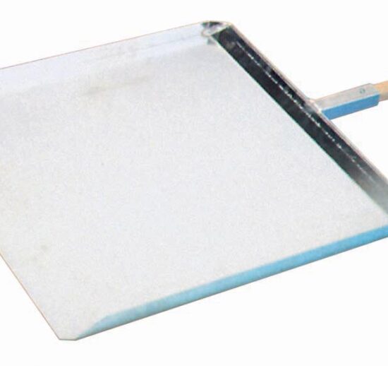 PELLE A FOUR ALUMINIUM, 3 REBORDS 600X580MM AVEC MANCHE DE 25X25 MM L-3000 MM