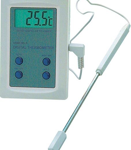 THERMOMETRE DIGITAL ELECTRONIQUE -40°C/+300°C SONDE POINTUE