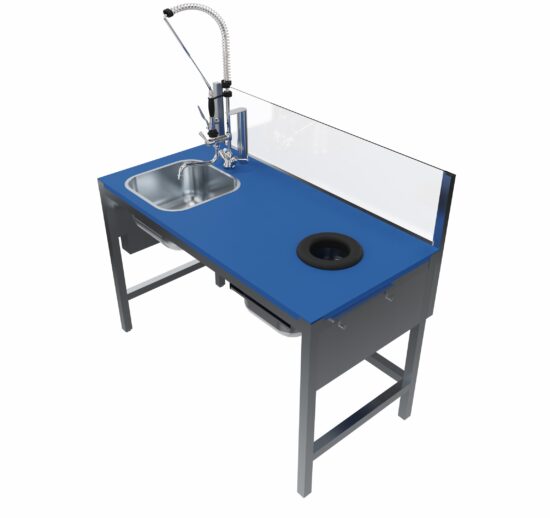 COMBINE DE PREPARATION POISSON SIMPLE POSTE DESSUS POLY BLEU AVEC UN BAC 400X400 MM