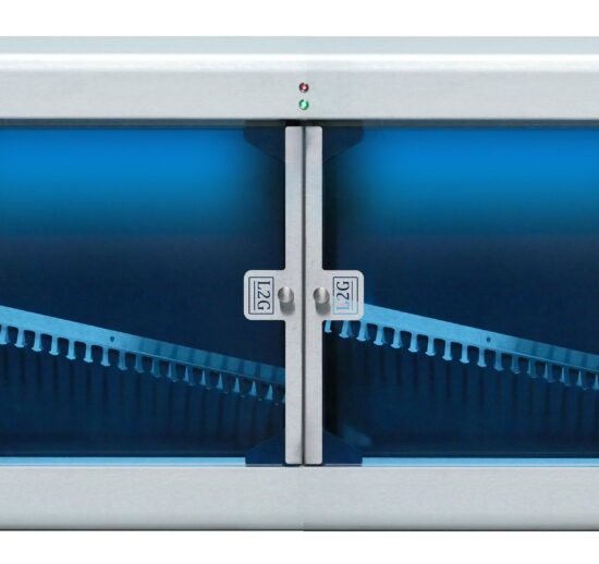 ARMOIRE DE STERILISATION TOIT PENTE SANS MINUTERIE CAP.40 COUTEAUX, AVEC SUPPORT PANIER