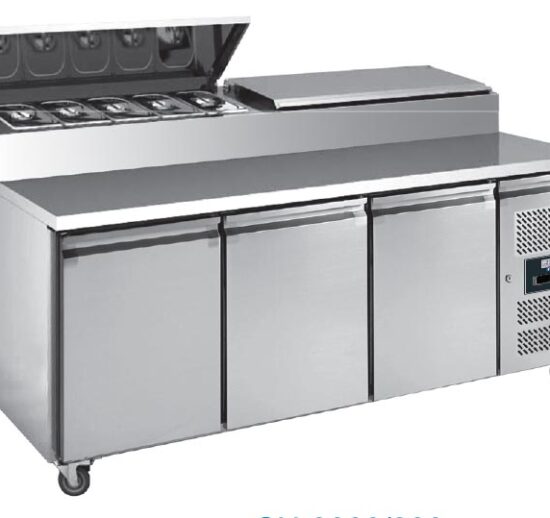 TABLE A SANDWICHES REFRIGEREE +2/+8°C GAZ R290, DESSUS INOX, 3 PORTES GN1/1