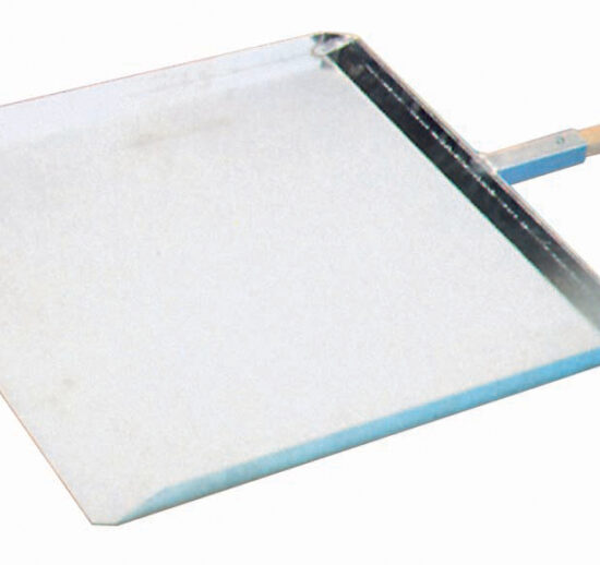 PELLE A FOUR ALUMINIUM, 3 REBORDS 600X580MM AVEC MANCHE DE 25X25 MM L-3000 MM