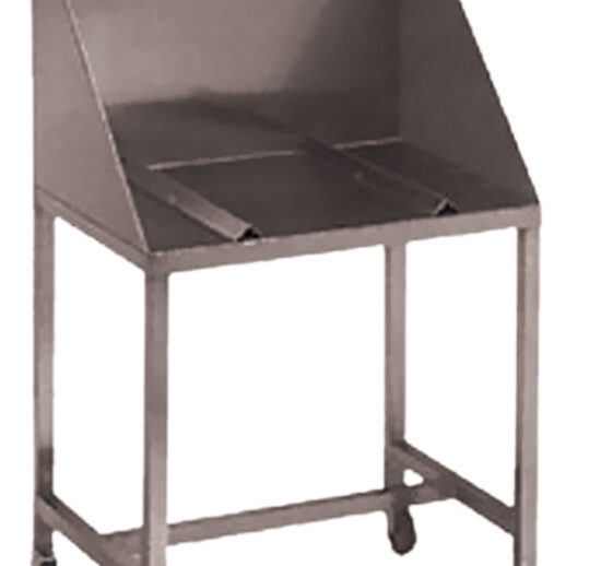 TABLE A NAPPER INOX 304, 4 ROULETTES D.100 MM CHAPE ZINGUEE DONT 2 A FREINS