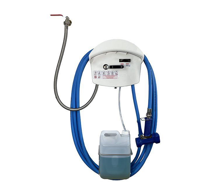 CENTRALE DE NETTOYAGE CARENEE 1 PRODUIT, TUYAU DE 20 M ET PISTOLET ANTI-CHOC