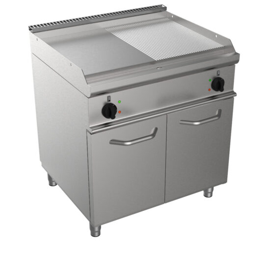 FRY-TOP ELECTRIQUE 1-2 LISSE-1-2 NERVUREE SUR PLACARD FERME, SURFACE DE CUISSON: 800X530 MM